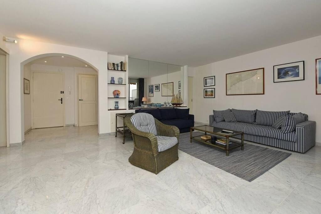 Grand Bleu, Appartamento Vista Mare E Monaco ロクブリュヌ＝カップ＝マルタン エクステリア 写真